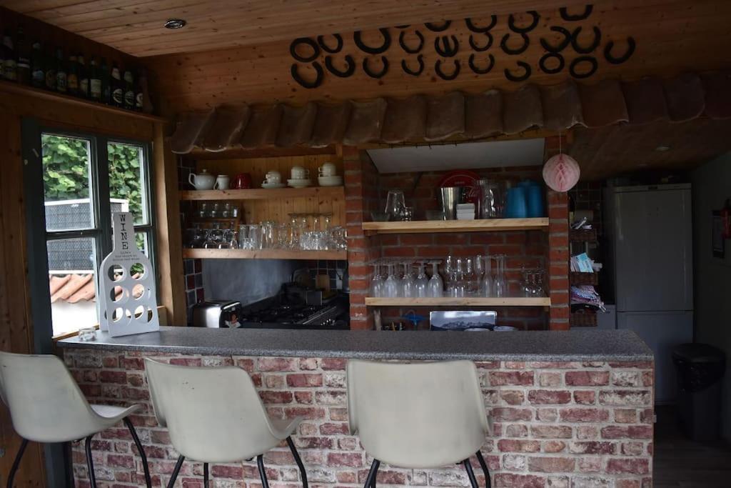 Country House - Pool Jacuzzi - Perfect For Celebrations, Work People Чард Экстерьер фото